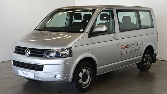 View front left