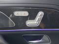 Vue des boutons de commande des sièges électriques arrière