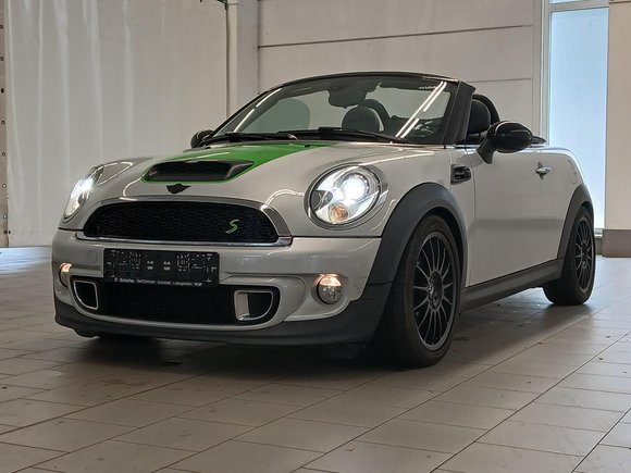 View front left
