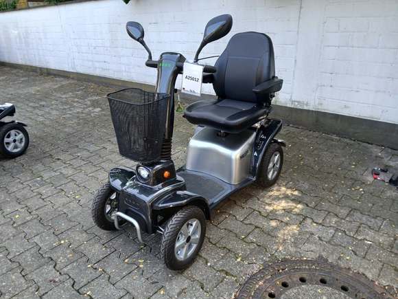 Ansicht vorne links