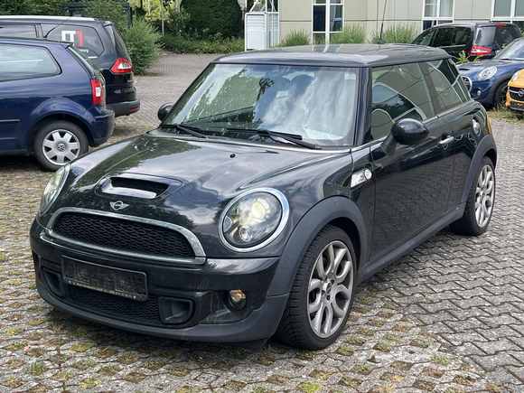Ansicht vorne links