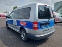 Widok z tyłu po stronie lewej