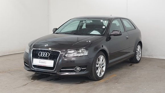 View front left
