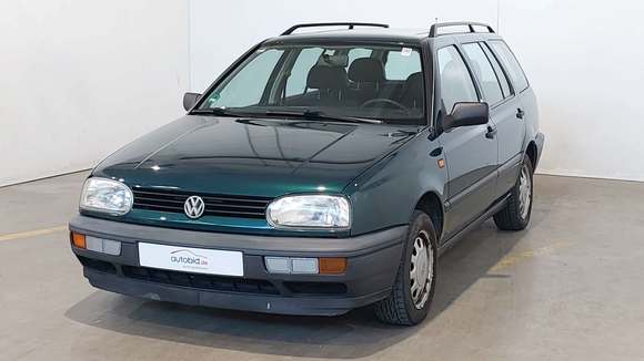 View front left