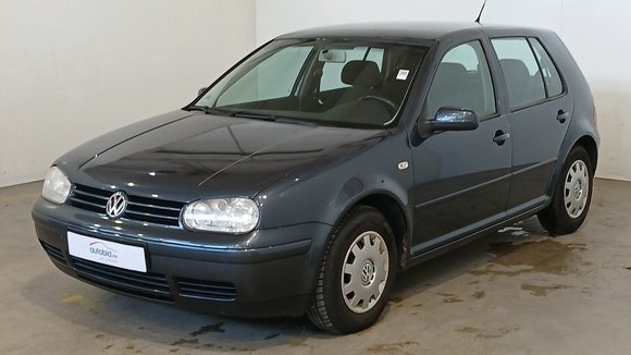 View front left