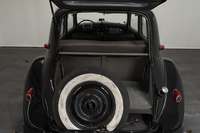 View of boot / luggage space
