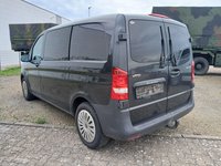 Widok z tyłu po stronie lewej