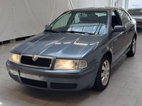 View front left