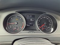 Вид на приборную панель