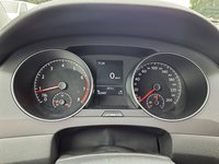 Вид на приборную панель