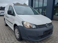 Skats no labās puses priekšā