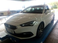Pogled levo spredaj