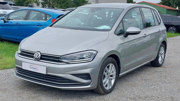 View front left