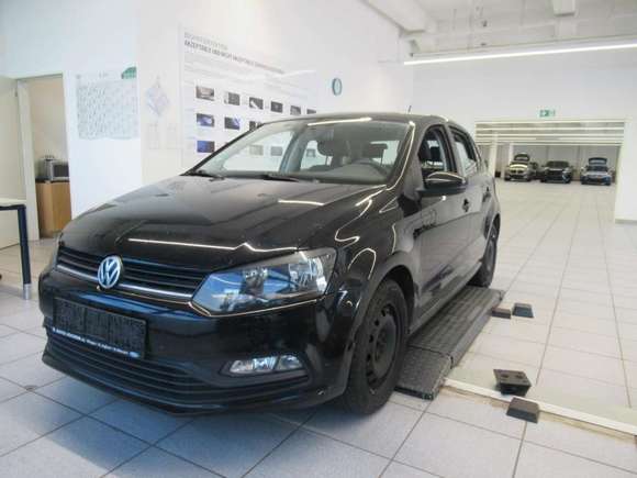 View front left