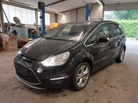 Skats no kreisās puses priekšā