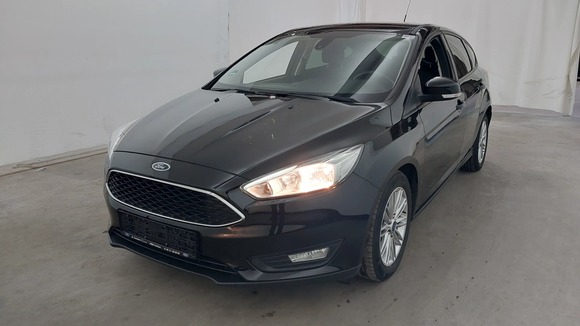 View front left