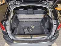 View of boot / luggage space