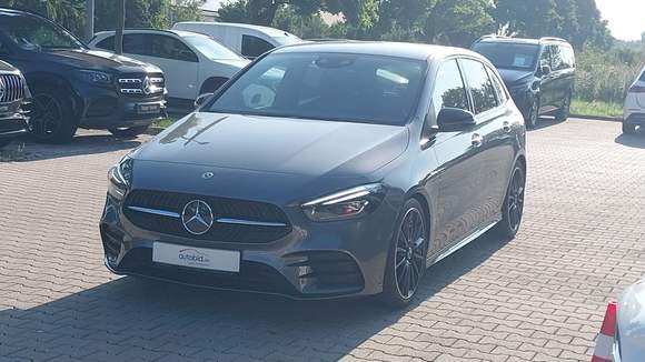 Widok z przodu po stronie lewej