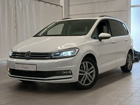 Widok z przodu po stronie lewej