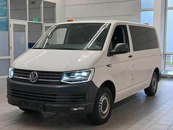 Widok z przodu po stronie lewej