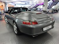 Vaizdas iš galo kairės