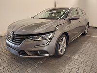 Pogled levo spredaj