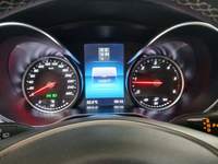 Pogled na kombinovani instrument