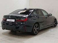 Вид сзади справа