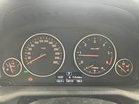 Вид на приборную панель