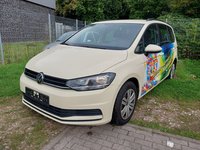 Pogled od napred levo