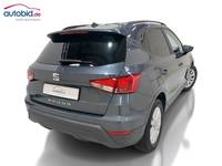 Pogled od pozadi desno