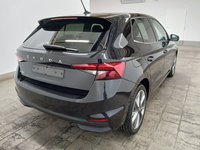 Pogled od pozadi desno