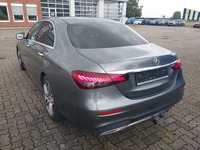Vaizdas iš galo kairės