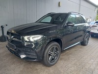 Изглед отпред отляво