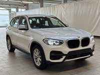 Náhled zpředu zprava