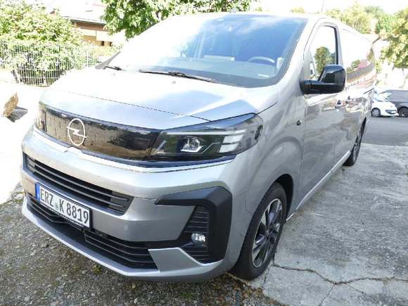 View front left