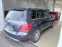 Aanzicht achter rechts