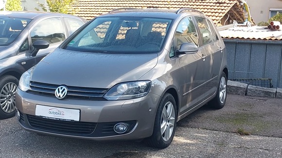 View front left