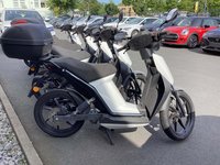 Vedere spate stânga