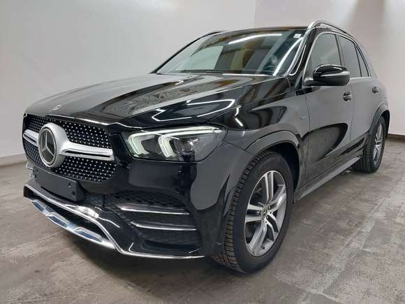 Pogled od napred levo