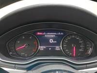 Вид на приборную панель