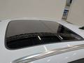 View of sunroof / panoramic roof