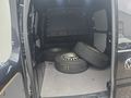 View of boot / luggage space