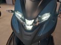 Left view of headlights