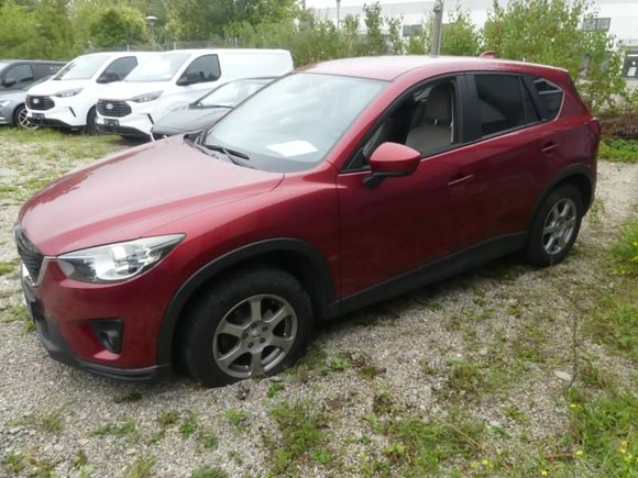 Skats no kreisās puses priekšā