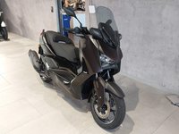 Όψη εμπρός δεξιά