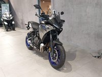 Όψη εμπρός δεξιά