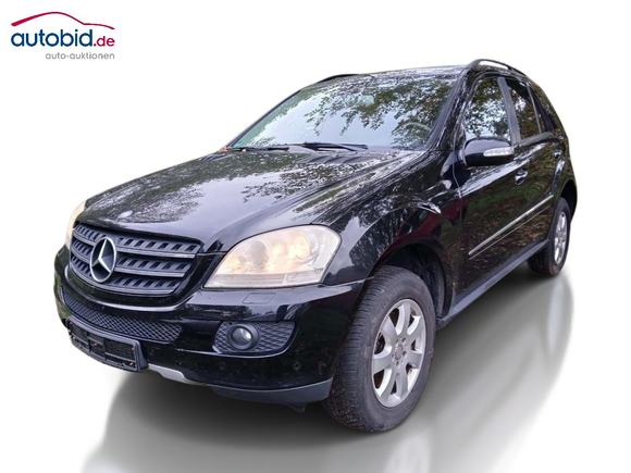 Vaizdas iš priekio kairės