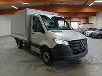 Pogled od napred  desno