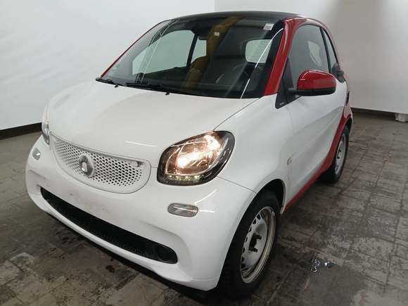 Vaizdas iš priekio kairės